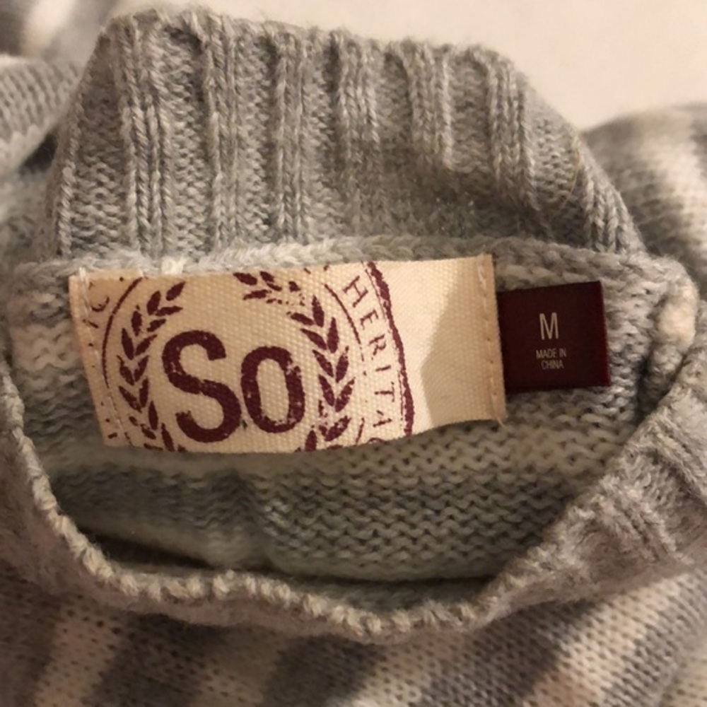 SO Grey Striped Sweater - Picture 4 of 5